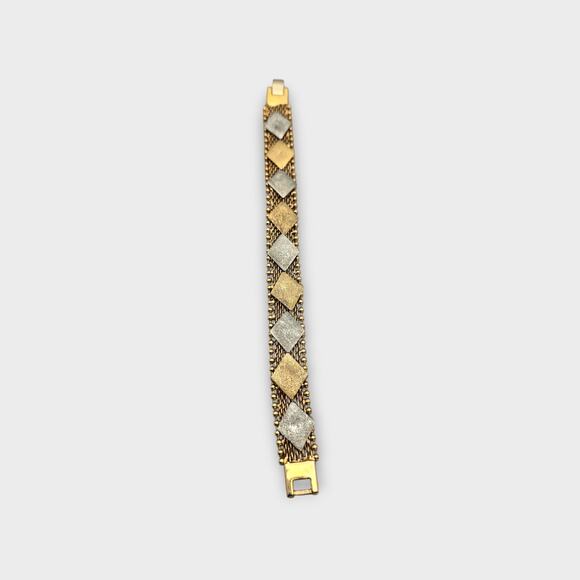 Vintage Gold Tone Mesh Bracelet with Diamond-Shape Accents - Picture 6 of 7